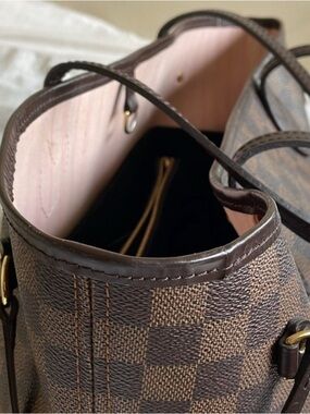 Louis Vuitton Neverfull MM with Pink Interior